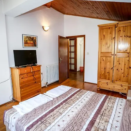 Villa Къща За Гости Вероника Кърджали Ayrovo