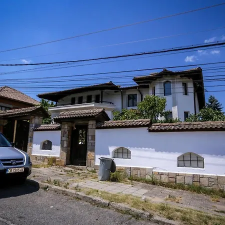 Къща За Гости Вероника Кърджали Villa