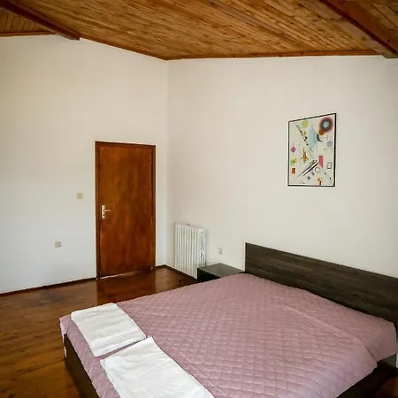 Villa Къща За Гости Вероника Кърджали *